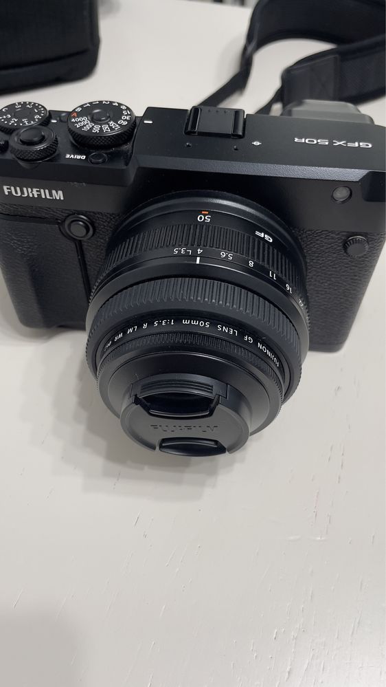 Фотоаппарат fujifilm gfx 50r с обьяктивом