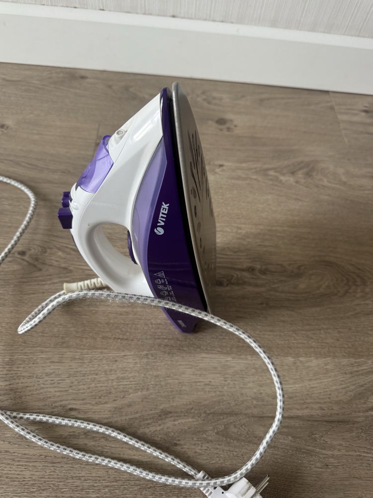Утюг Vitek VT‑1209 VT