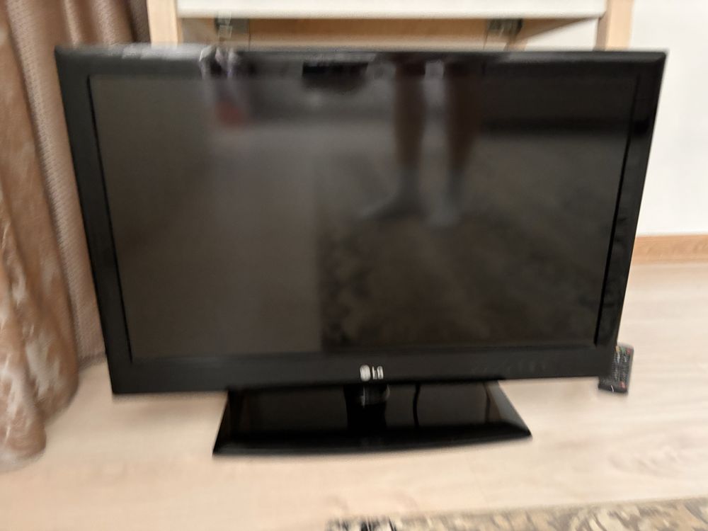 Телевизор LG на запчасти