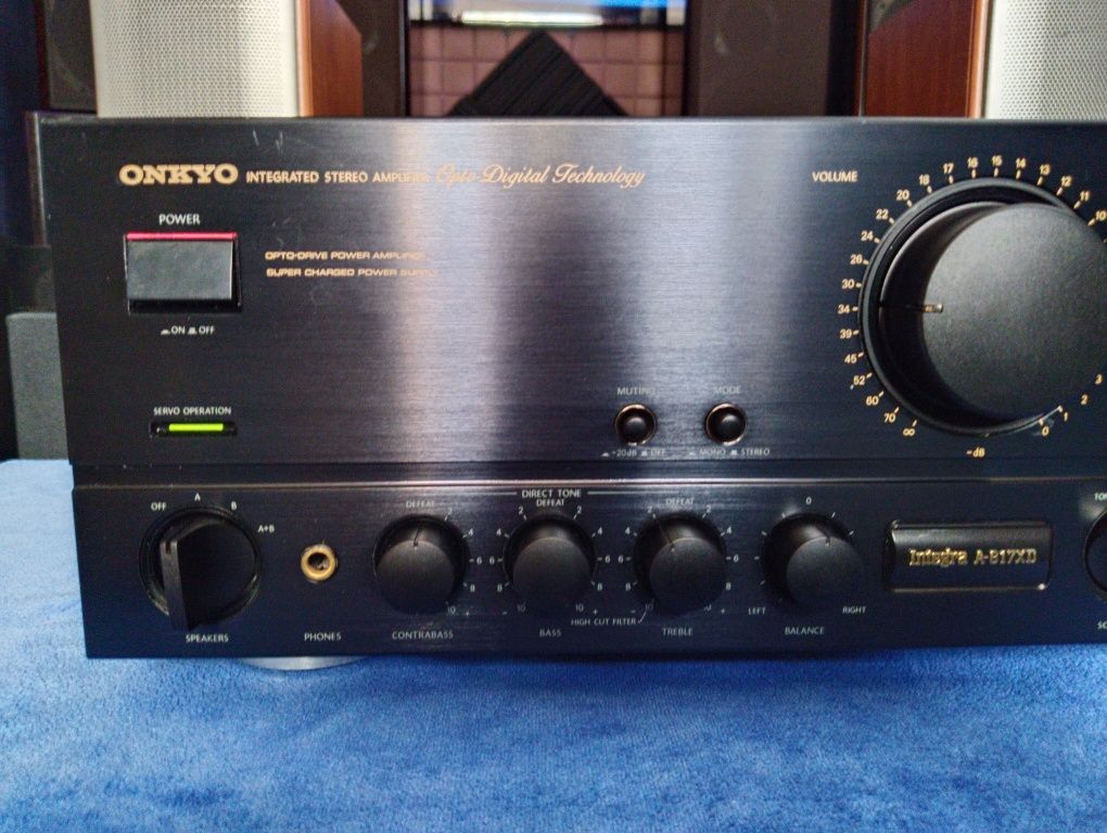ONKYO Integra A-817XD