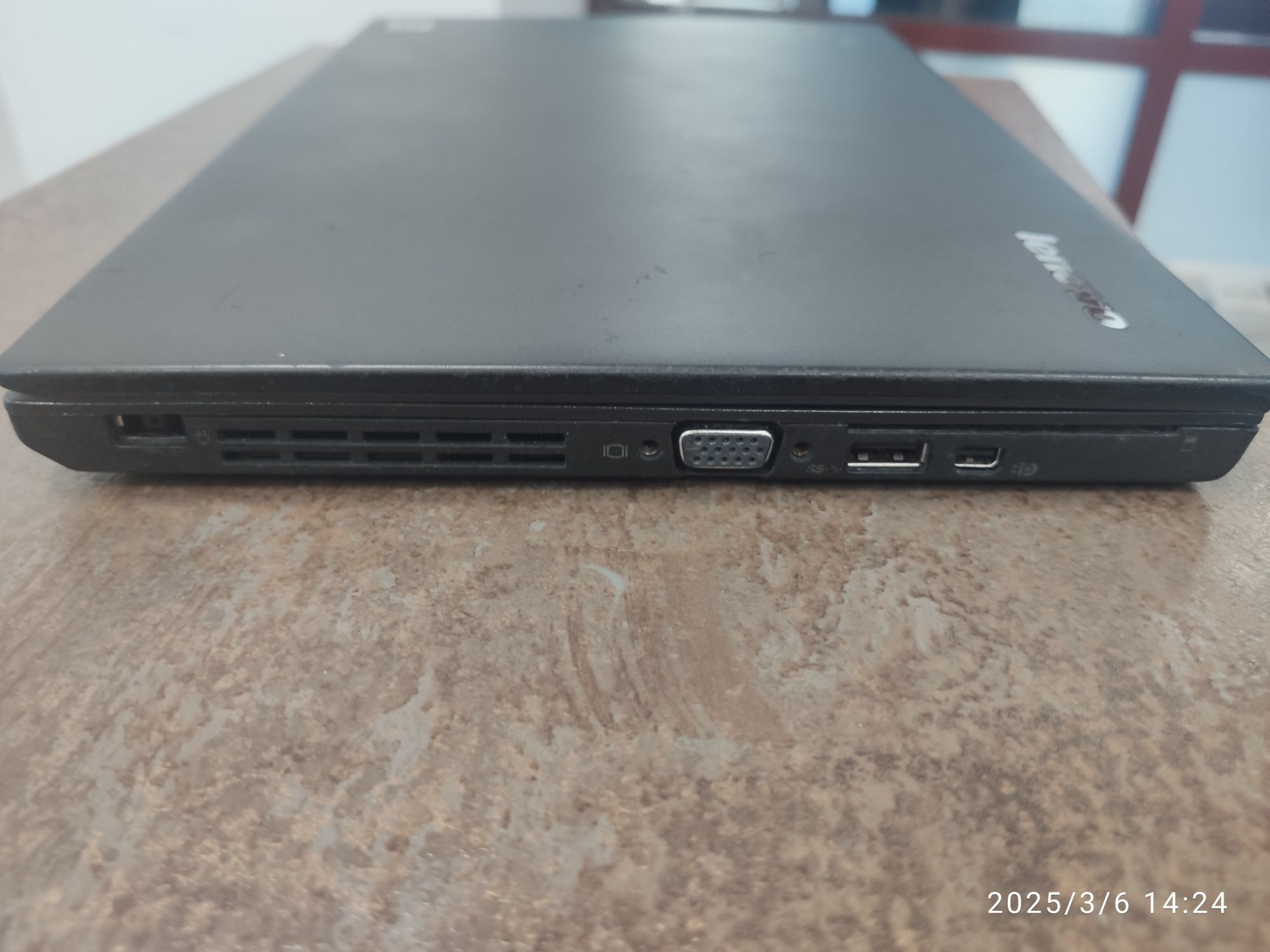 Lenovo x240 i5 ОЗУ 8 hdd 1000