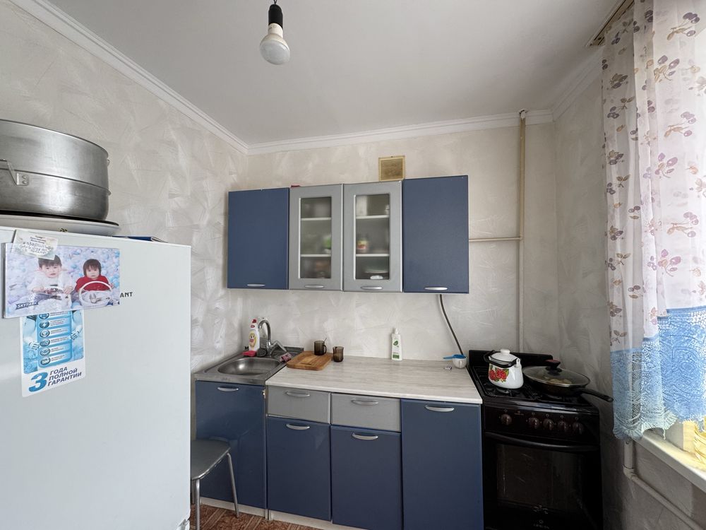 Продам 1 ком квартиру в 12 мкр