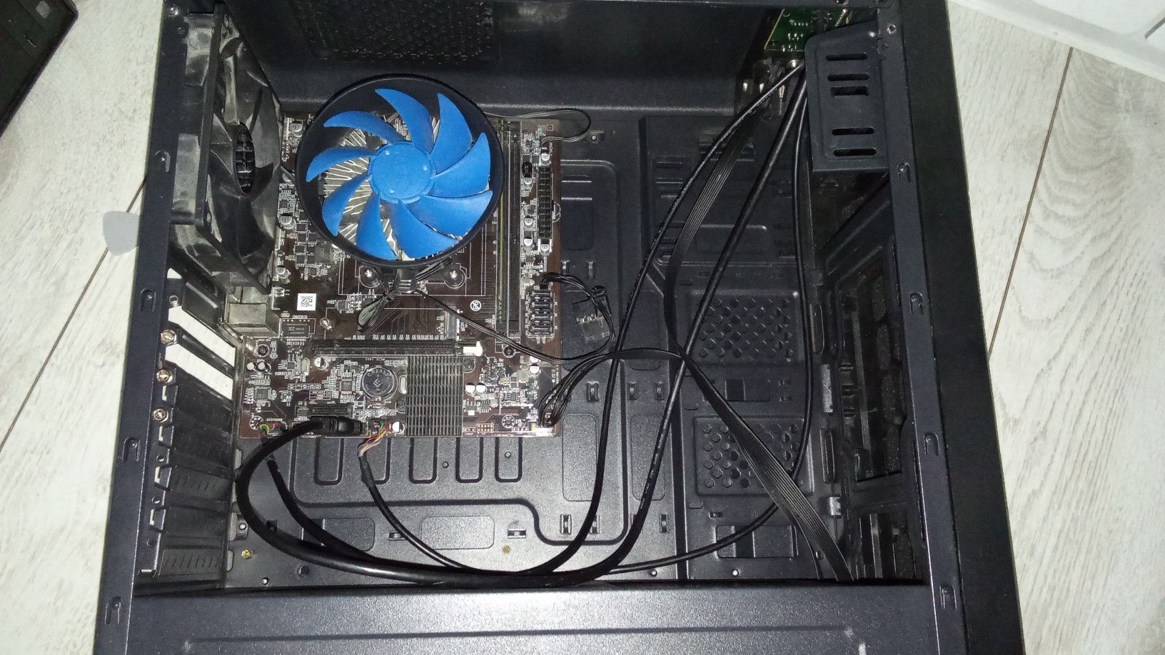 Продам пк ryzen 5 1600x