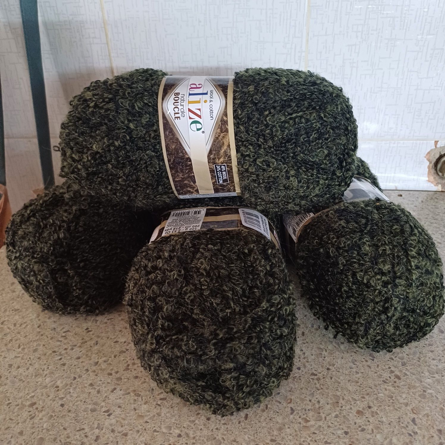 Пряжа букле . Alize BOUCLE NATURALE