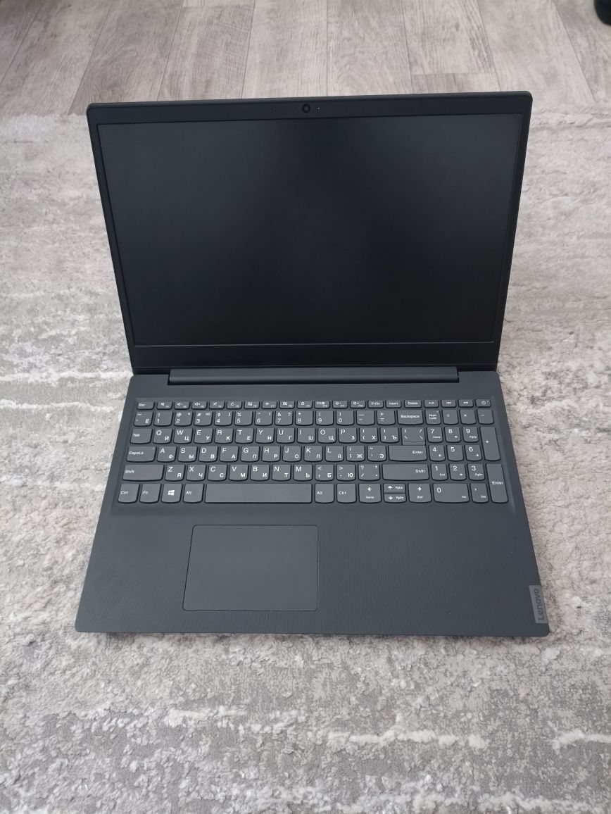 Lenovo IdeaPad 15.6
