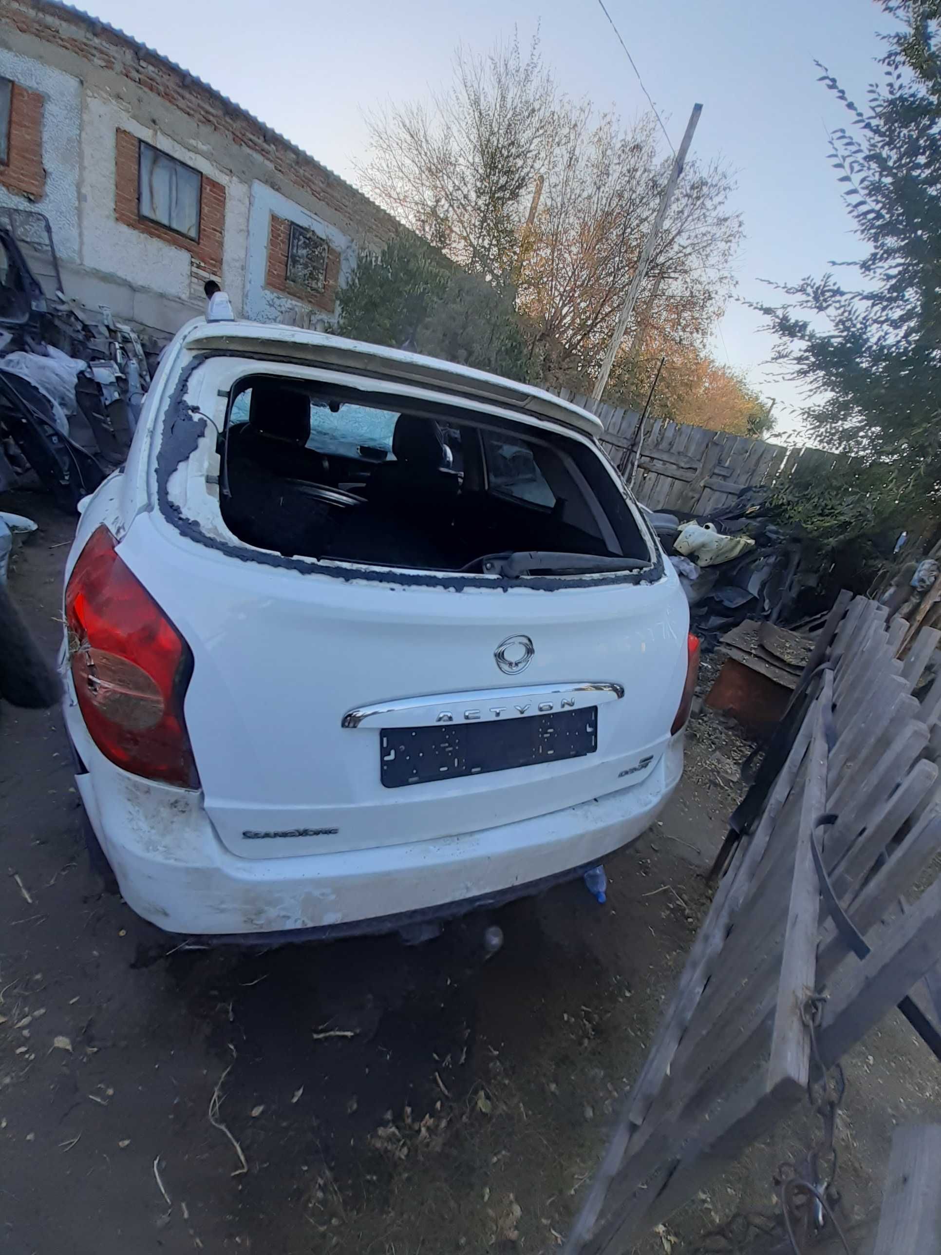 Запчасти Саньенг Актион 2012г 2л дизель автомат SSang Yong Actyon
