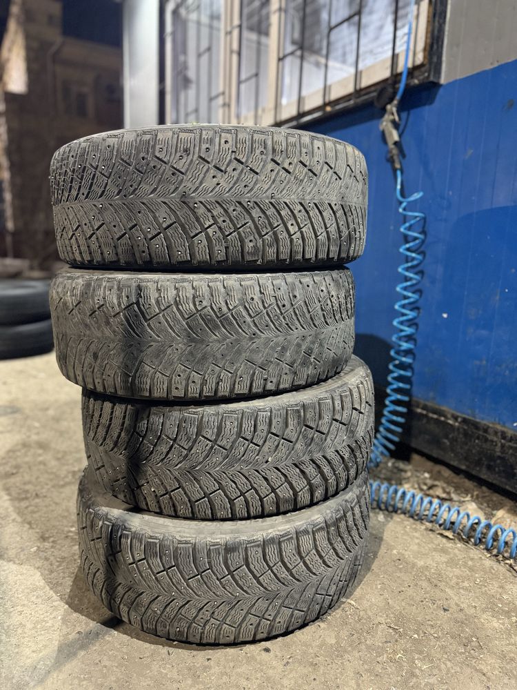Michelin шипы 215/55r17