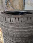 Шины летние 1,2- 235/45R 17, 3- 215/55R17 3 балона  1 баллон 225/55R17