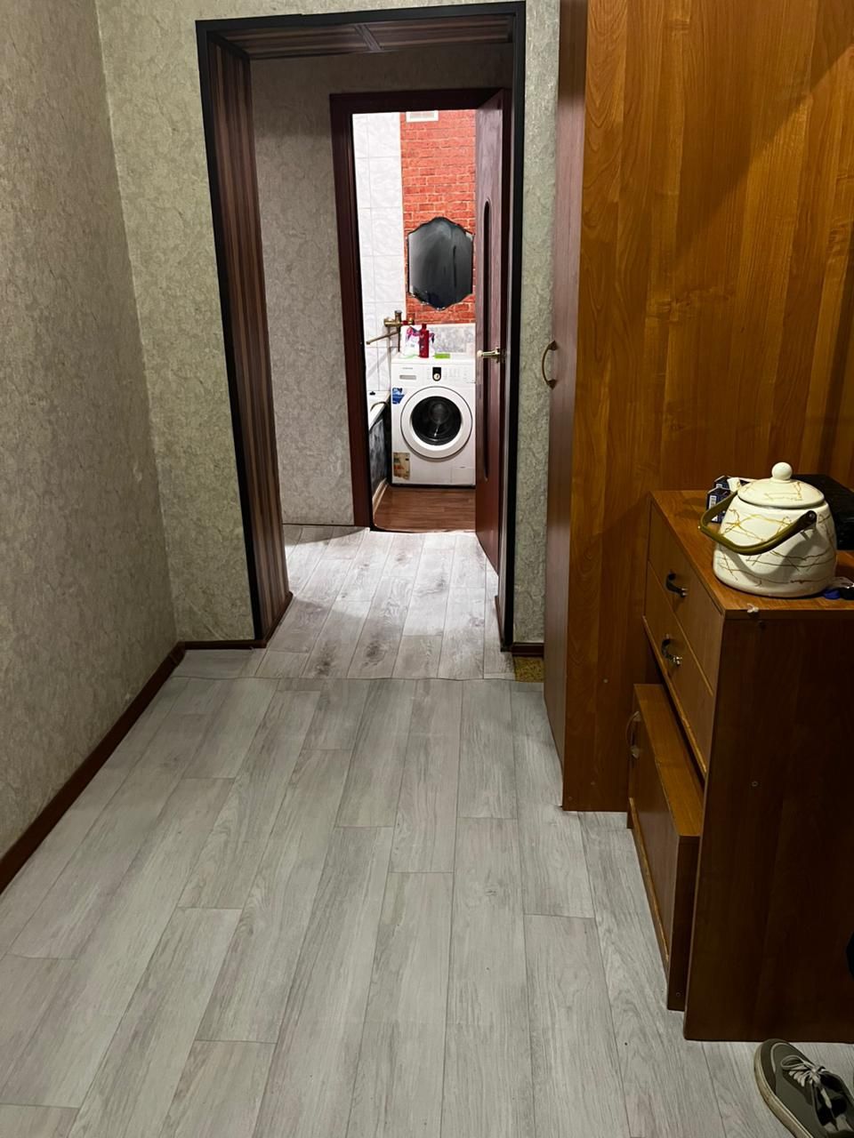 Продам 2 х комн.  квар. 9-18, 8 этаж.