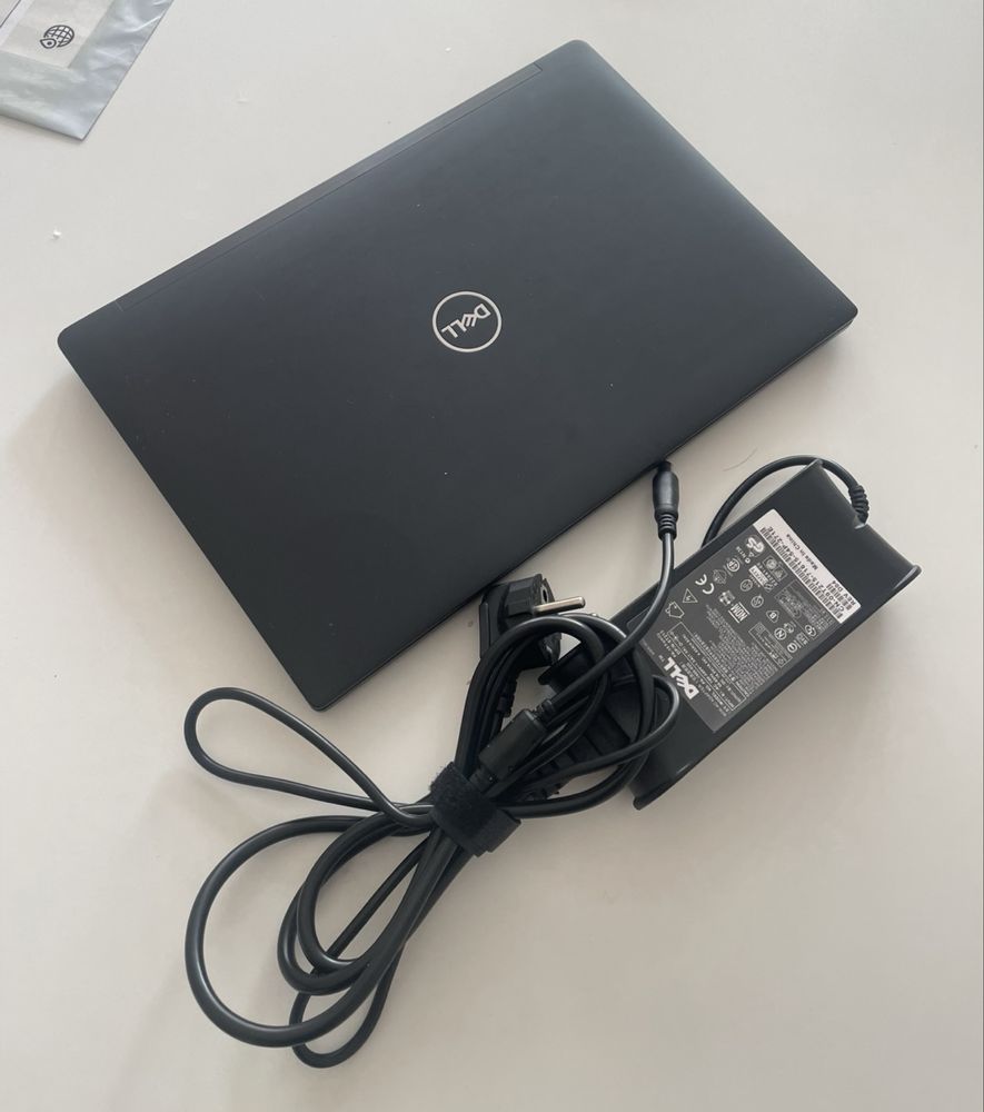Продам ноутбук Dell Latitude 7390 | SSD 512 ГБ |