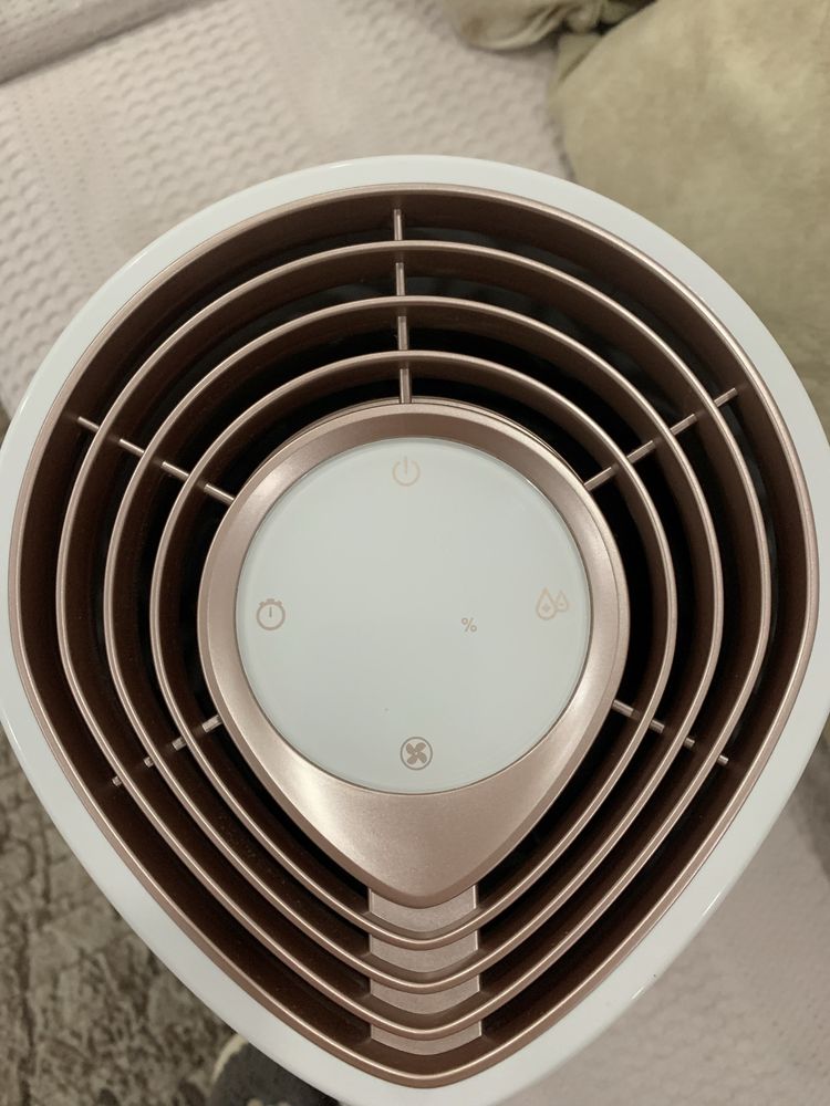 Увлажнитель воздуха Philips HU3916/10 белый