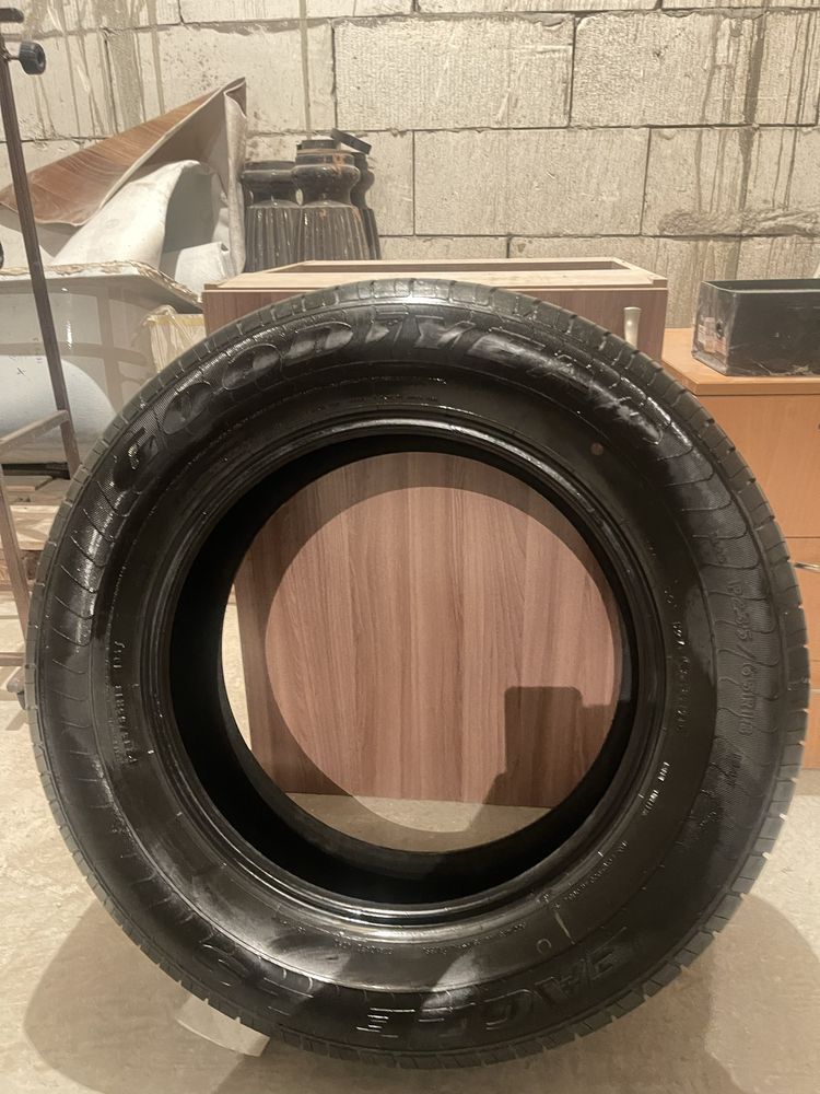 Летняя шина Goodyear 235/65/R18,