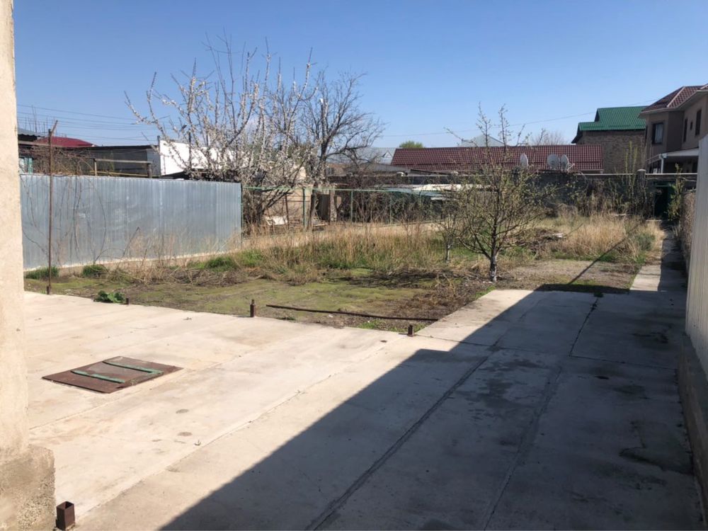 Участок с Времянкой