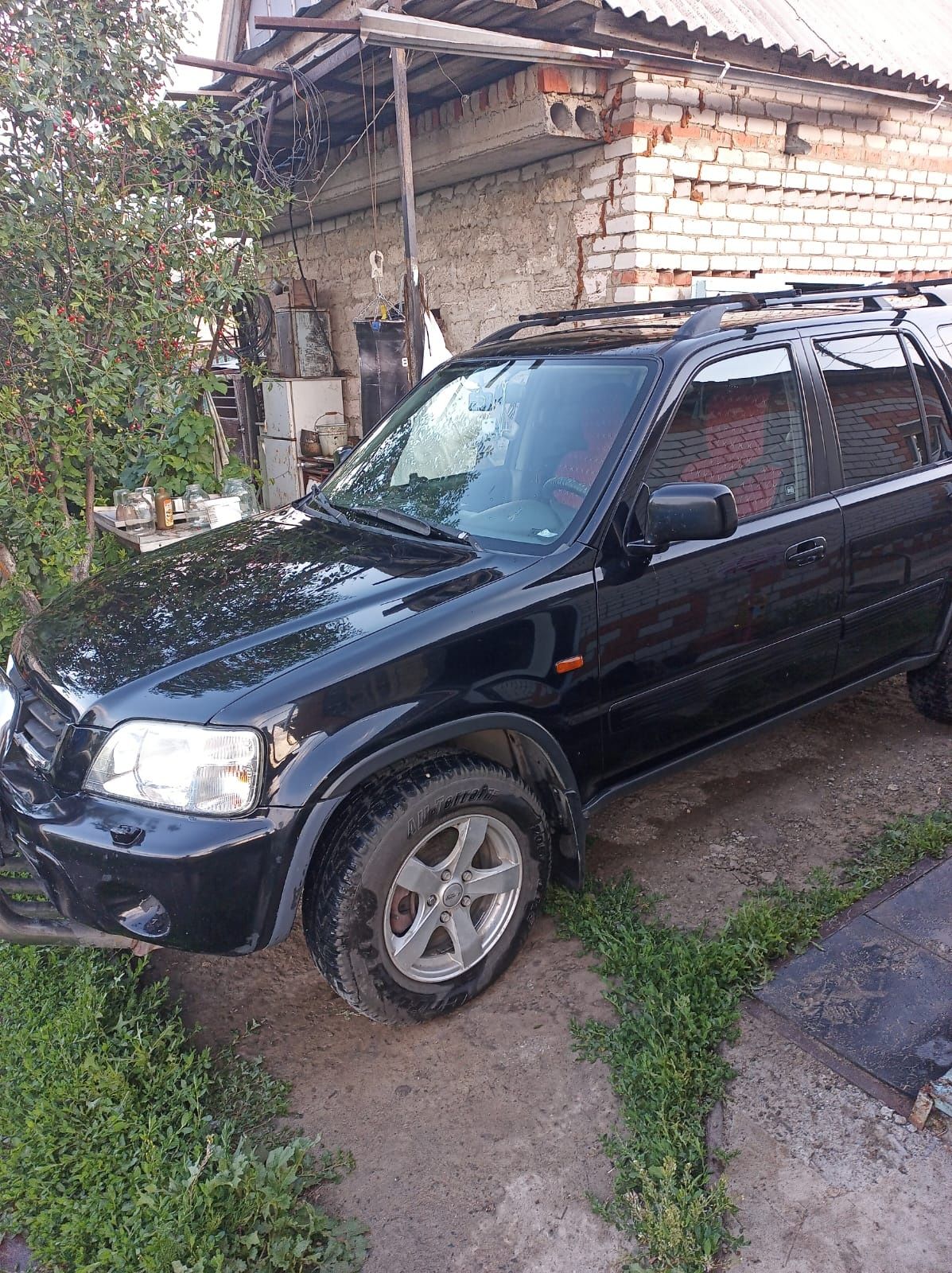 Продам машину Хонду срв 2001  года выпуска,