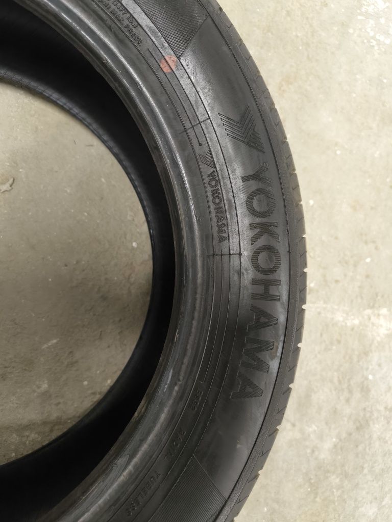Резина Yokohama R17/215/55