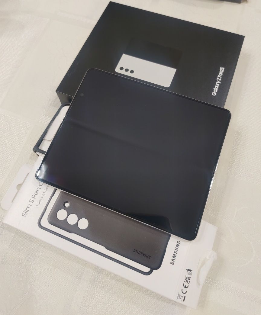 Смартфон Samsung Galaxy Z Fold 5 SM-F946B/DS Cream 12GB RAM/512GB ROM