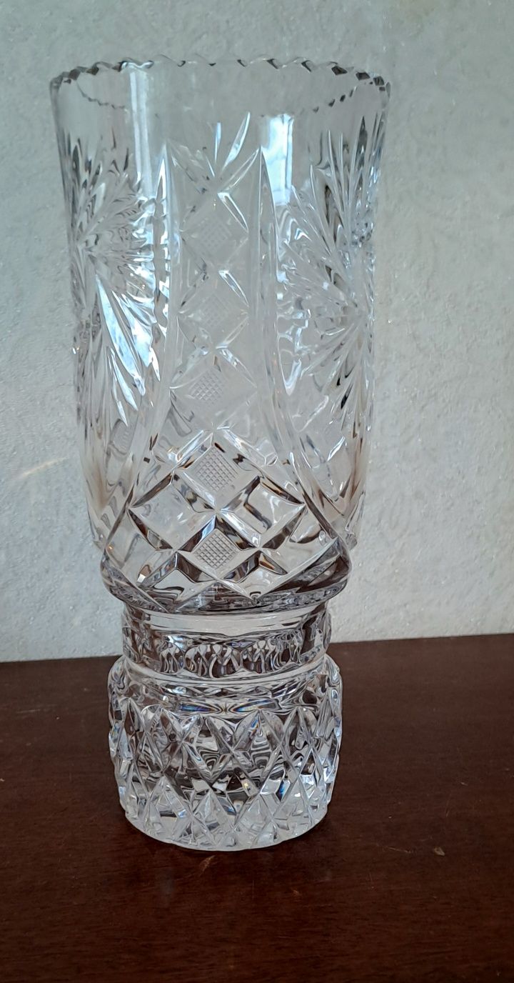 Ваза хрустальная