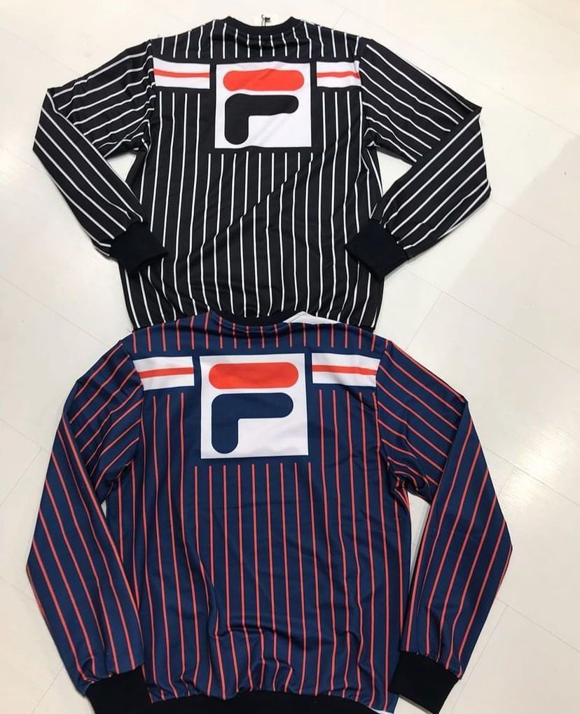Продам турецкие джемпера, куртки,  рубашки