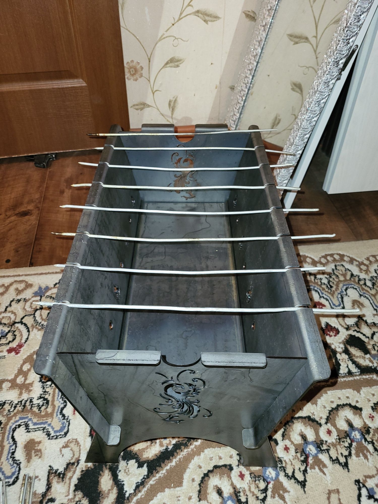Мангал новый  продам