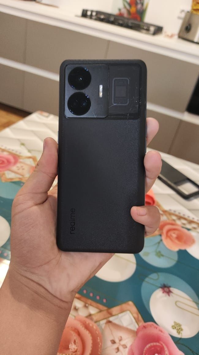 Обменяю телефон realme gt neo 5
