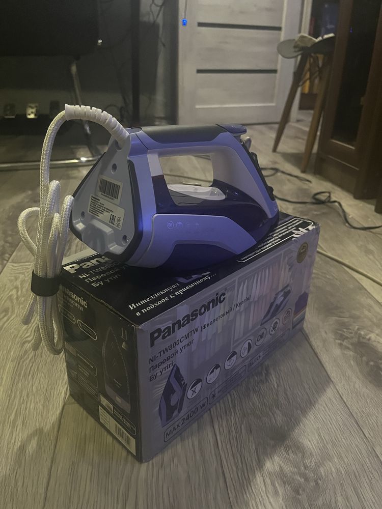Продам утюг Panasonic