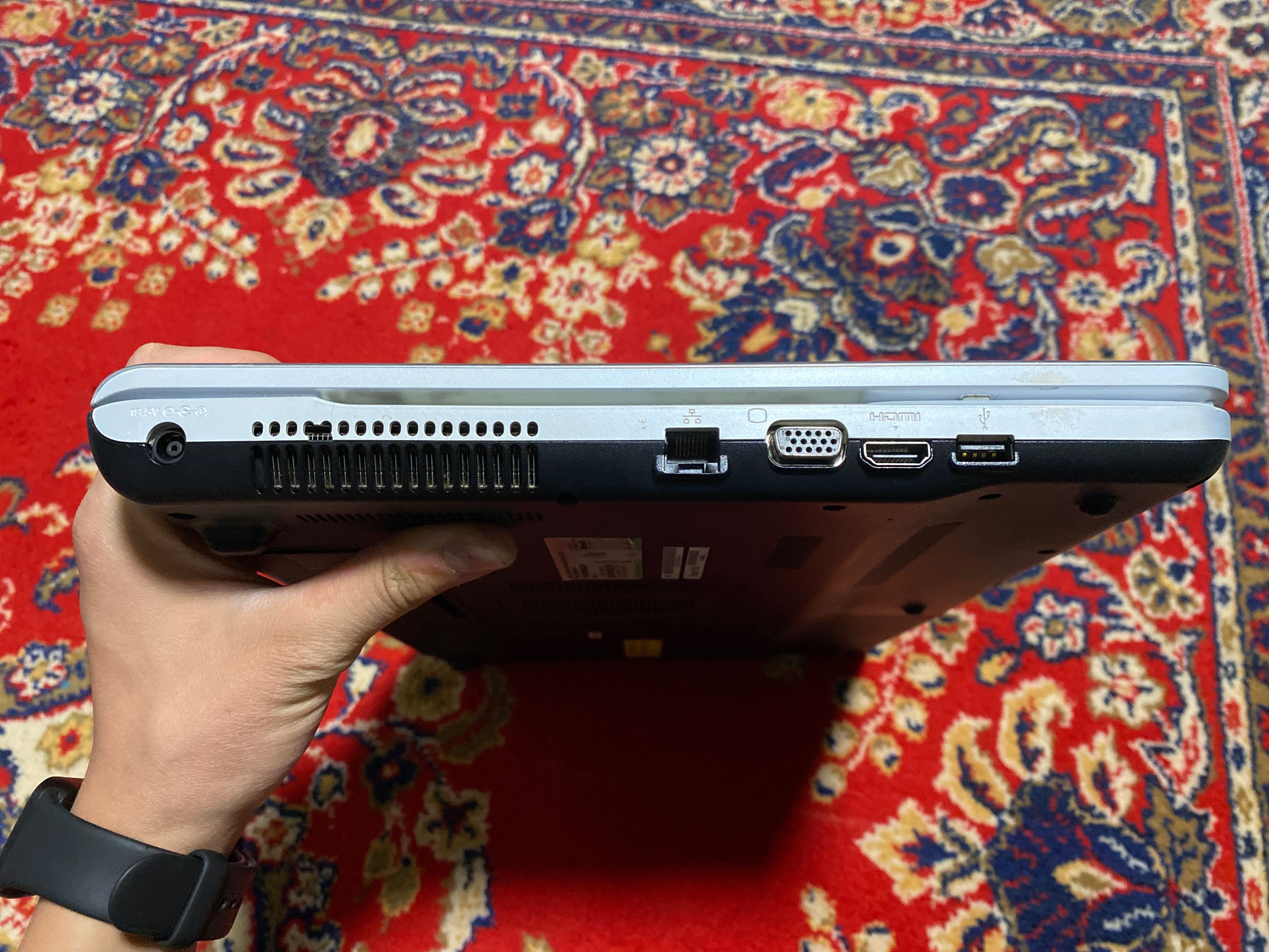 Не рабочий ноутбук SONY WAIO PCG71511V
