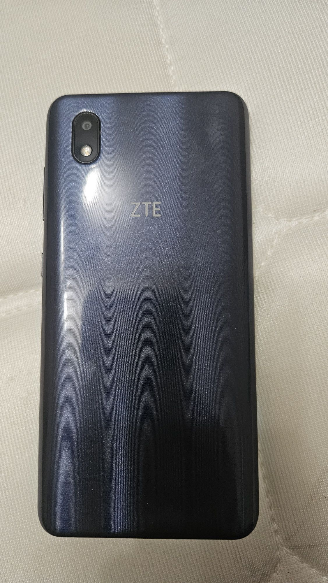 Продам ZTE android 9
