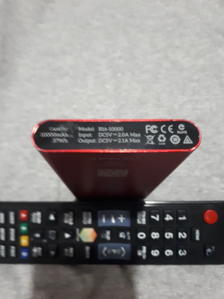 Продам Power bank hoco