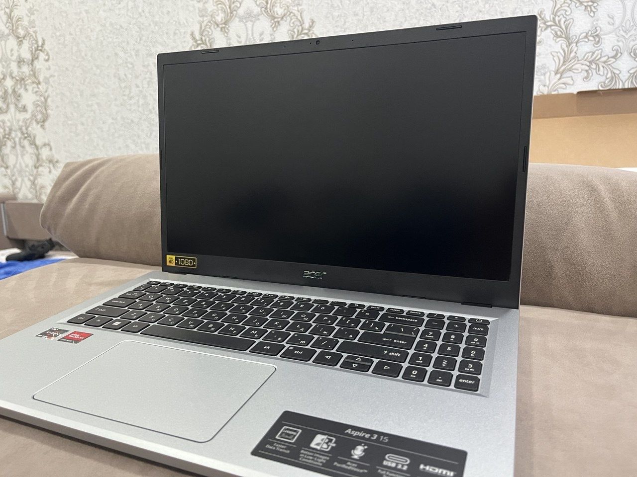 Acer aspire 3 a315-24p-r1ll новый