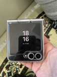 Продам телефон Galaxy Z Flip6