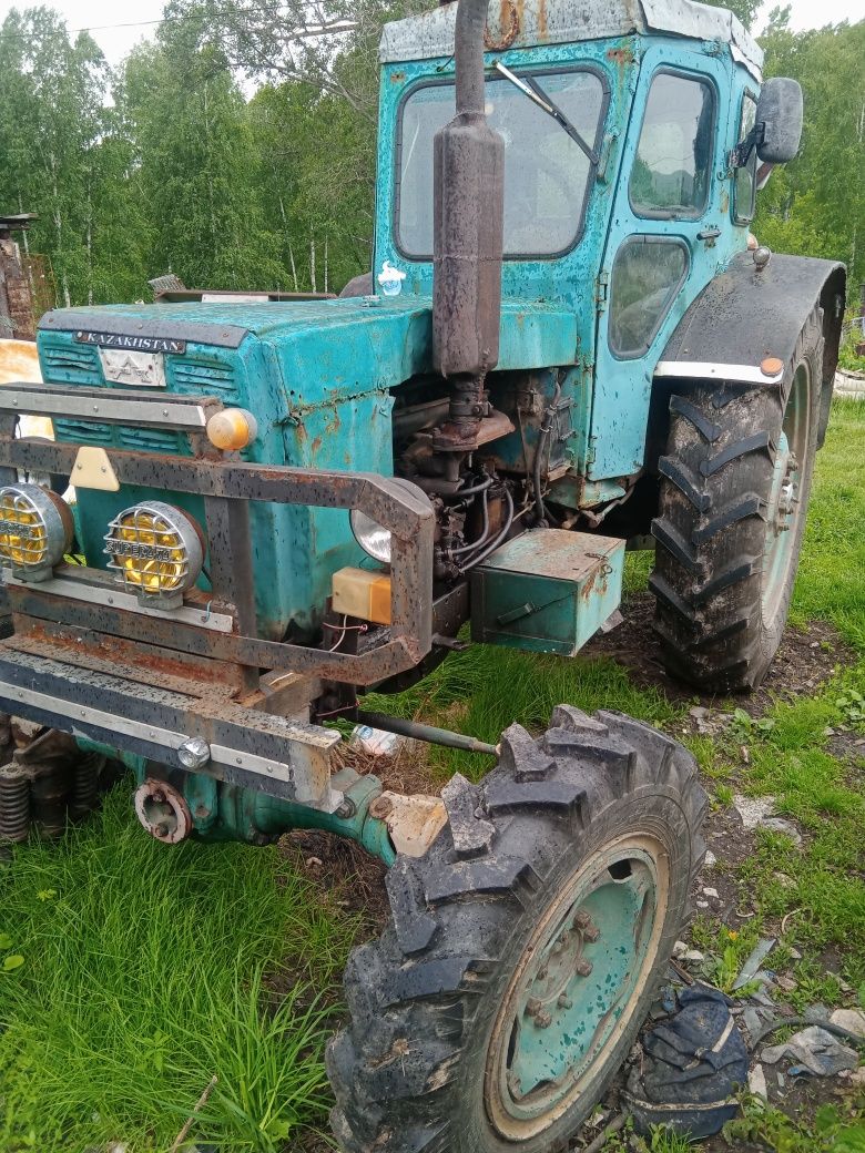 Продам два трактора Т40