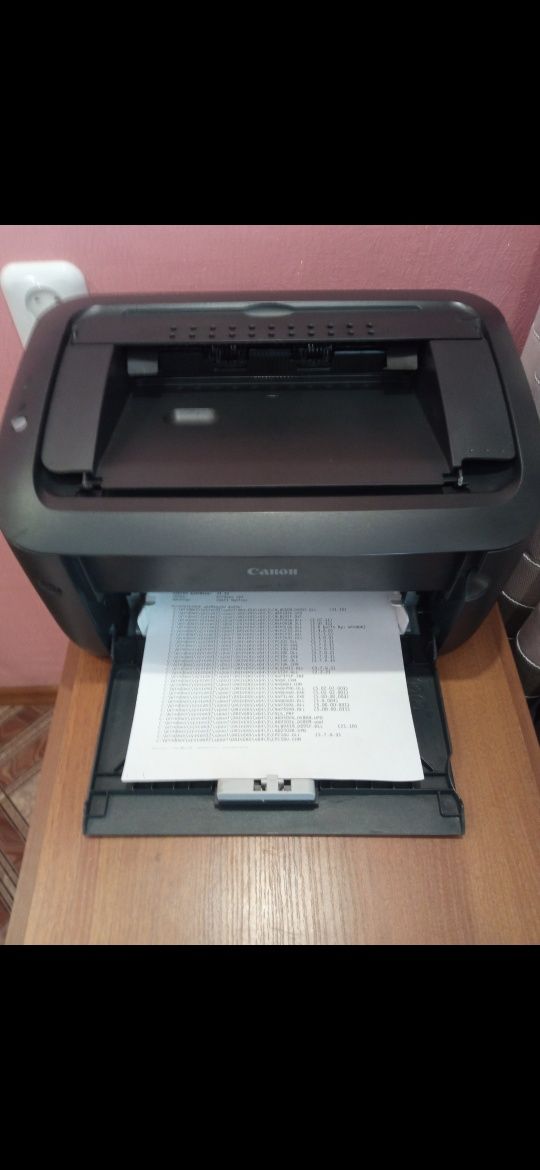 Принтер Canon 6030. Картридж 285а не чипованый, самый практичный.