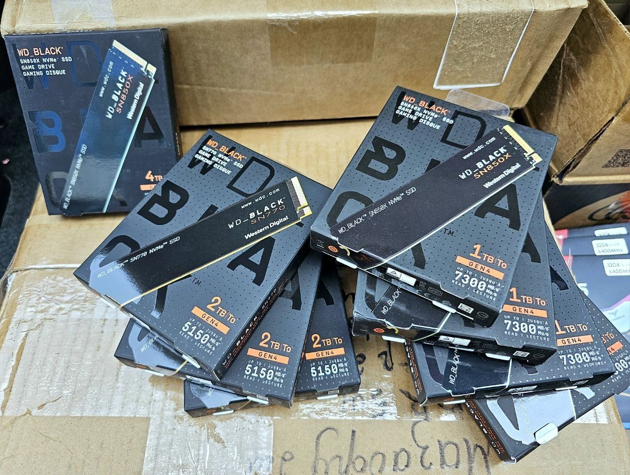 Компьютерные комплекты Ryzen 7 9800x3d + asus X870 + DDR5 32gb 6400MHz
