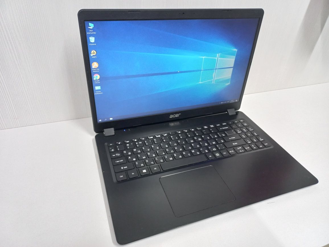 Продам ноутбук Acer A315-54k в хорошем состоянии