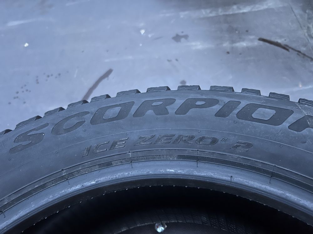 Продам зимние шины Pirelli