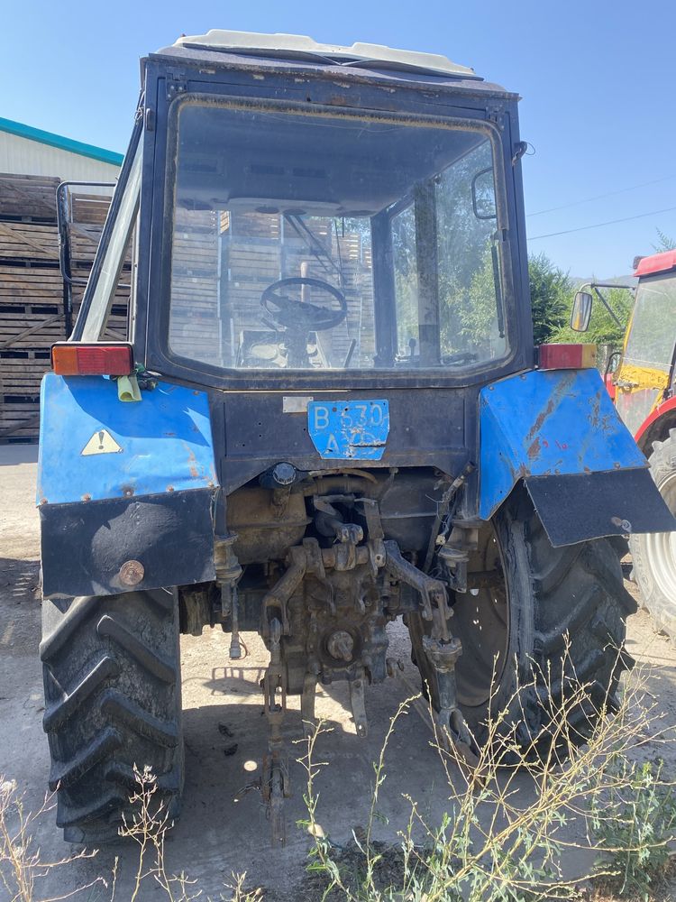 Продам два трактора мтз 80