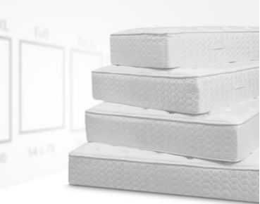 Продам много ковров разных размеров, полотенца, шторы, матрасы