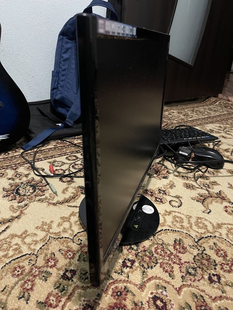 19” Монитор AOC DVI/VGA