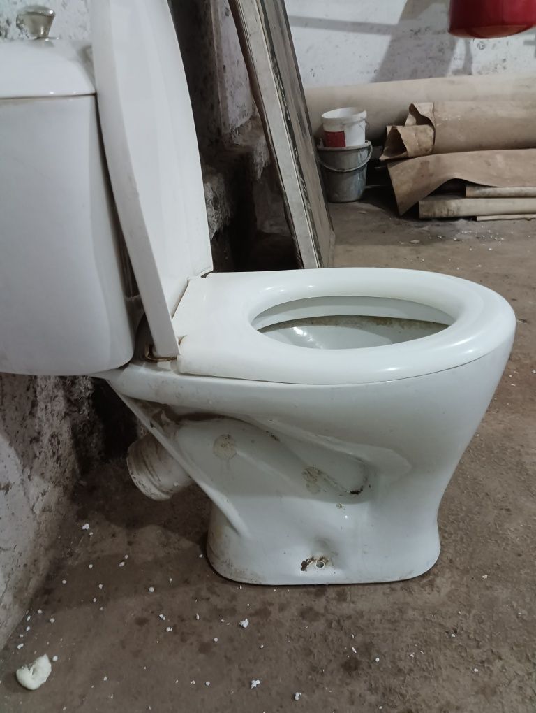 Продам унитаз б/у
