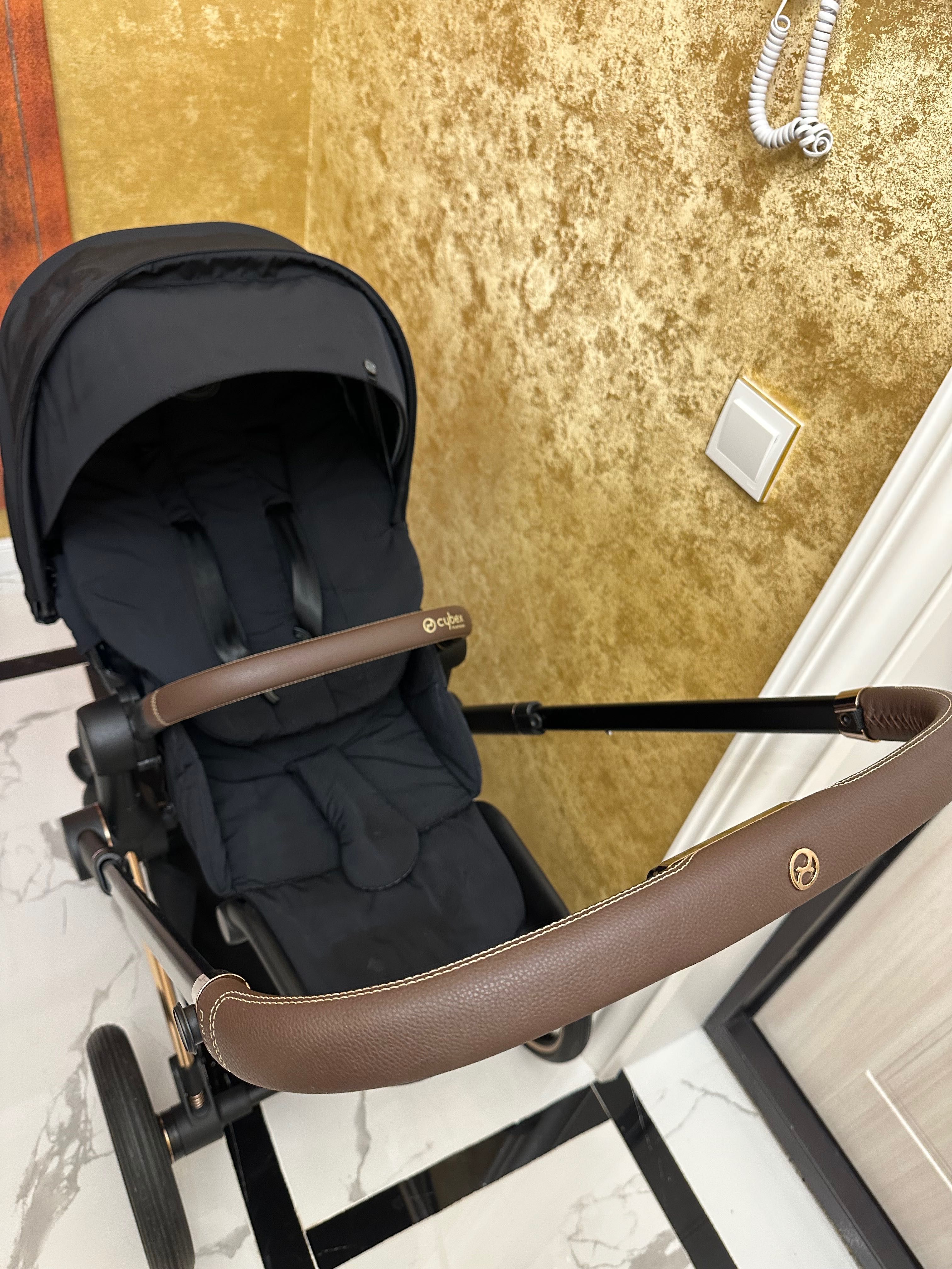 Продам коляску Cybex прогулочная