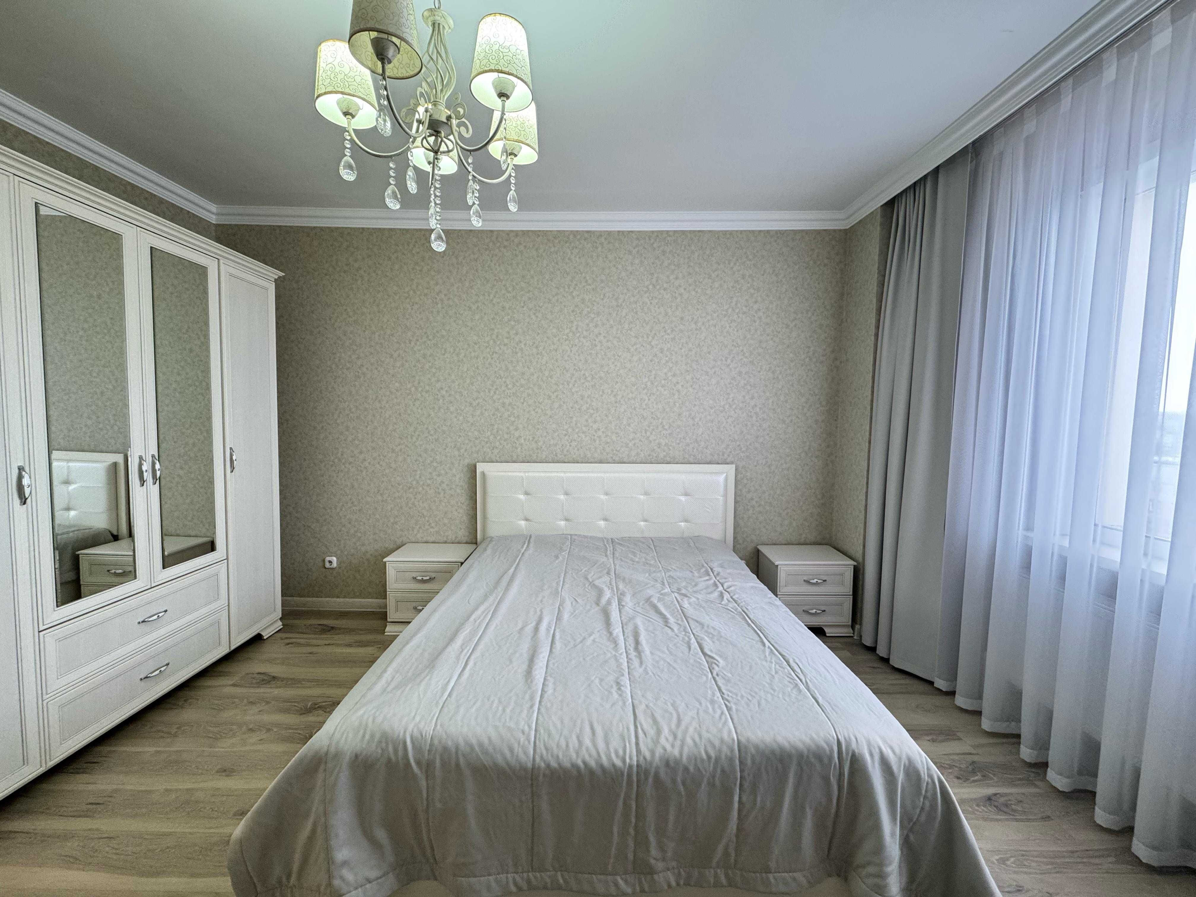 Продаем 3 комн. кв .-  89 кв.м. в НОВОМ ДОМЕ - Шахтеров 52