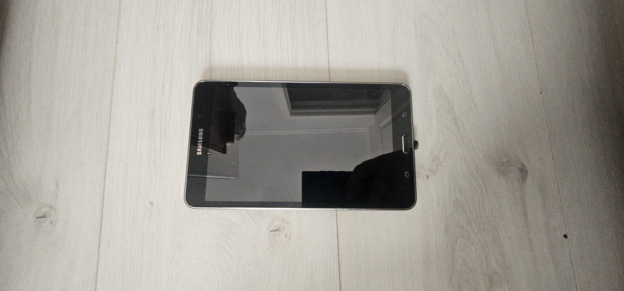 Планшет Samsung без sim карты