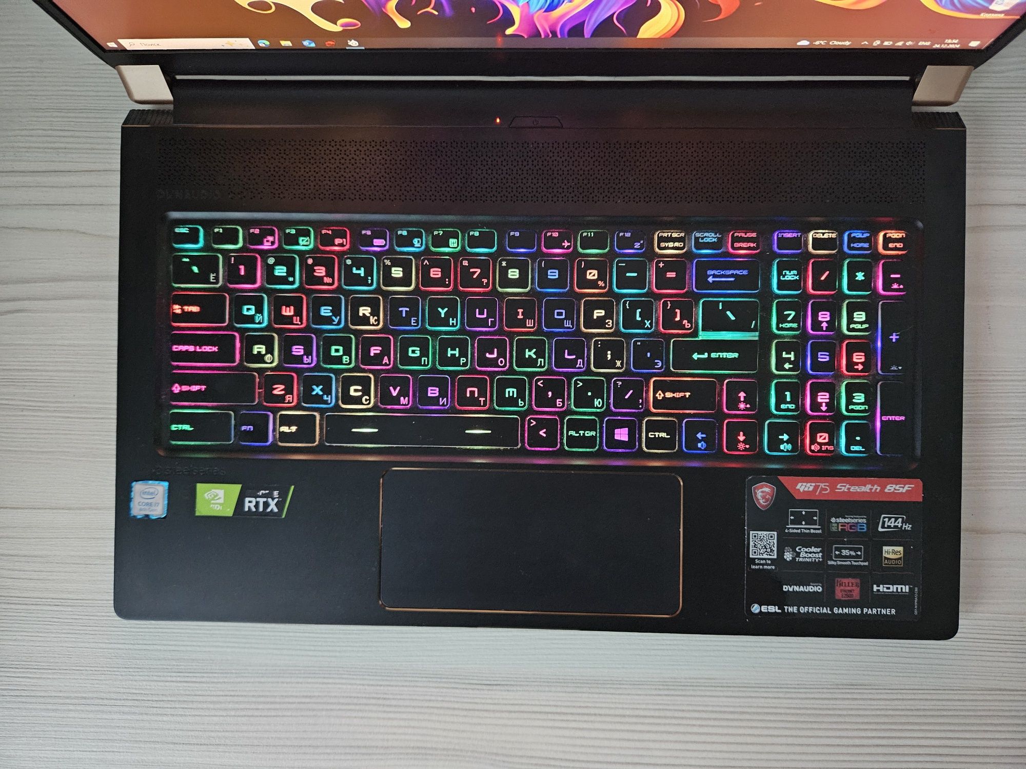 Ультратонкий игровой ноутбук MSI GS75 Stealth