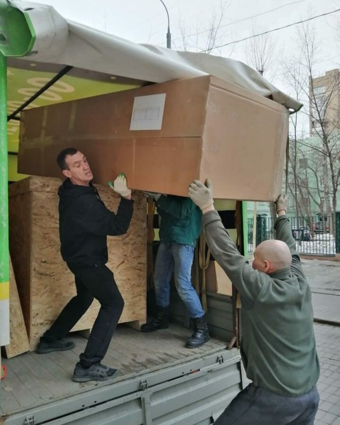 Грузчики подъëм строи материалов подъём мебели