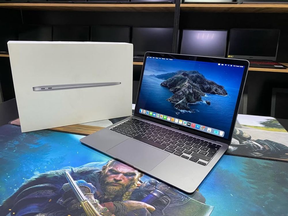 MacBook Air M1 2020 Apple M1/8GB LPDDR4X/SSD 256GB/Цикл 134