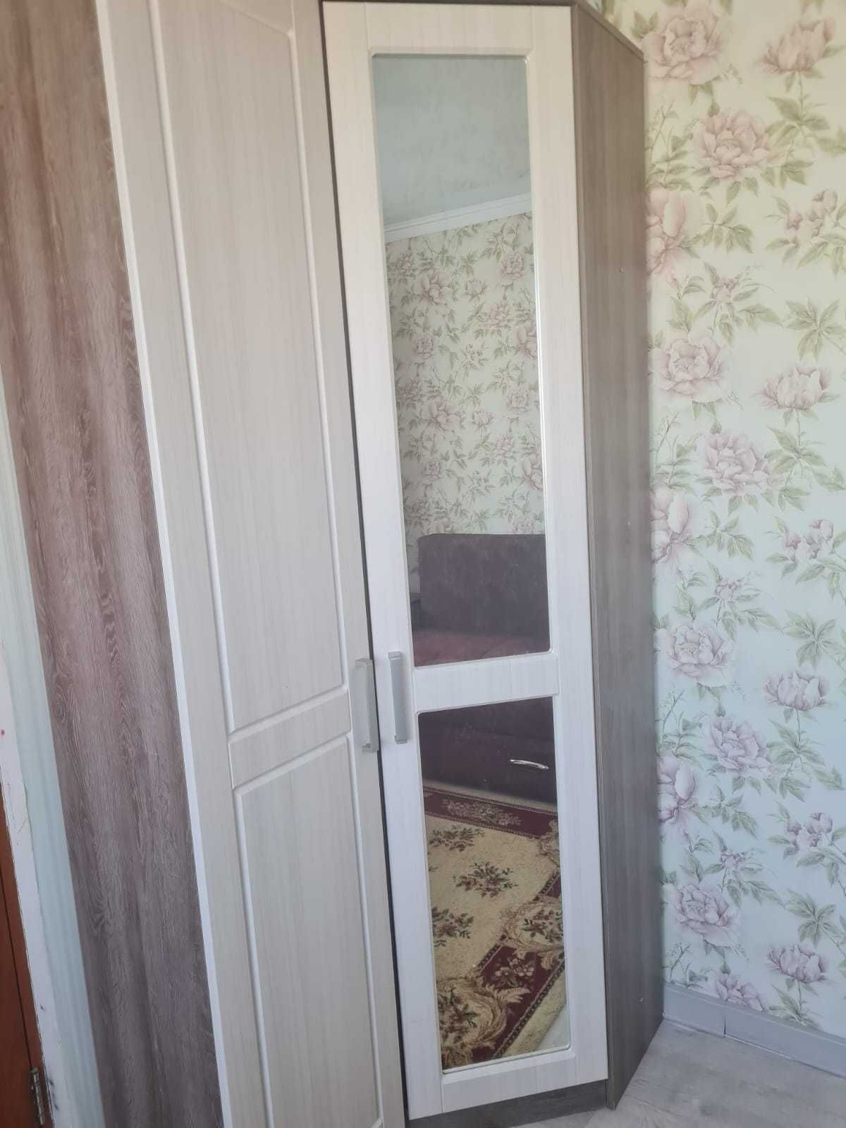 Сатылымда 4 бөлмелі пәтер Абай даңғылы 52, Продается 4х комнатная кв.