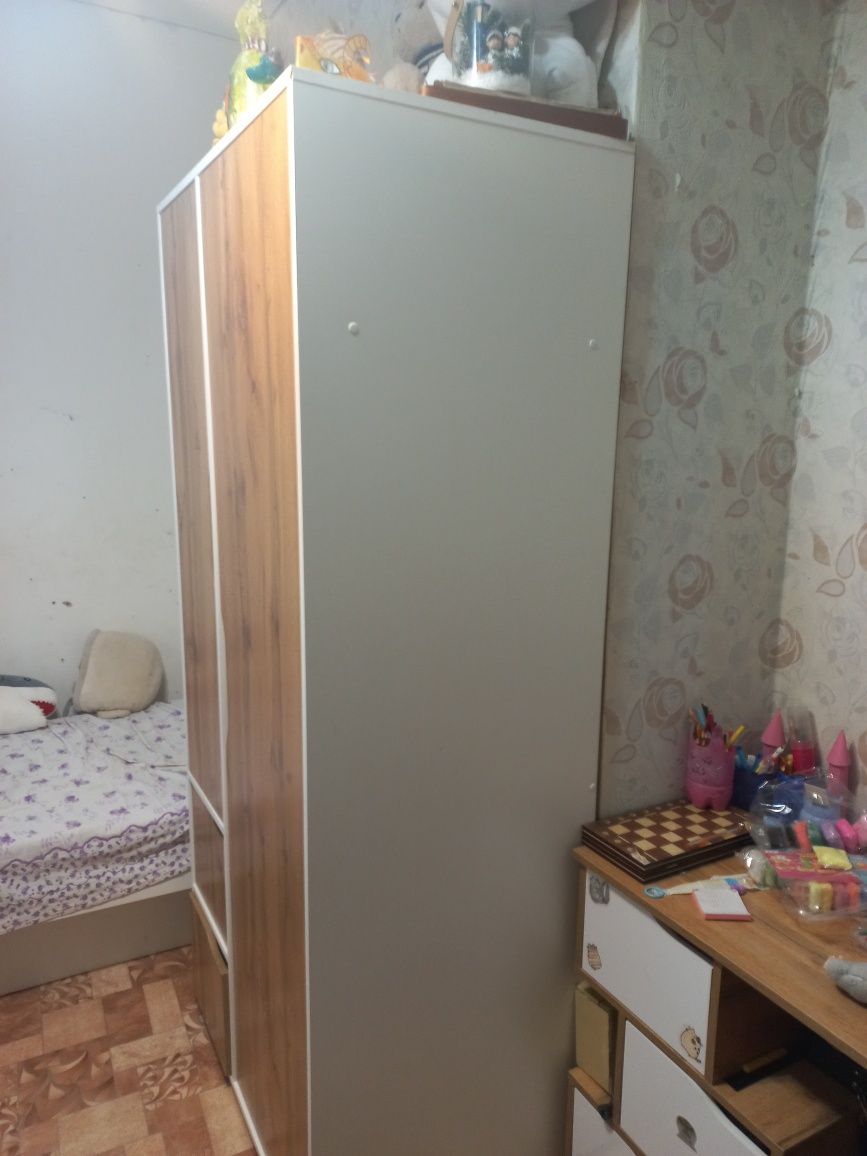 Шкаф в хорошем состоянии