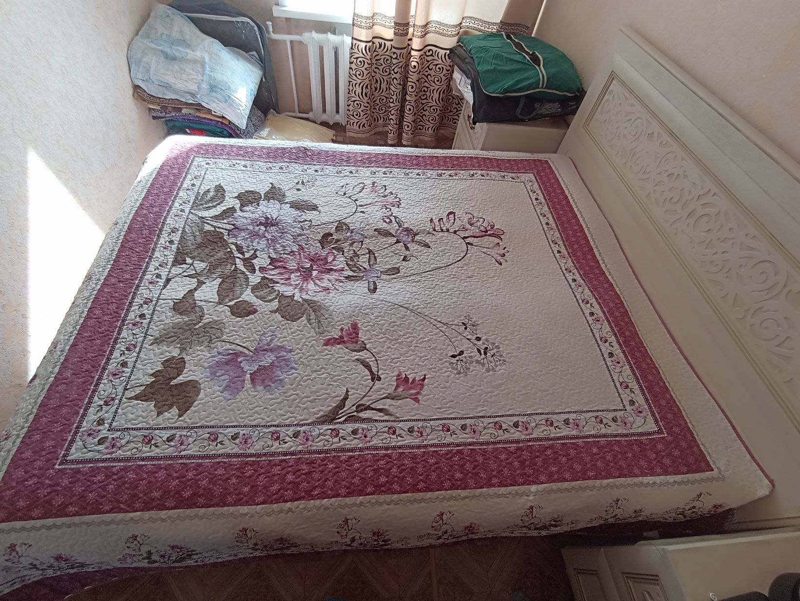 Покрывало на кровать стеганное
