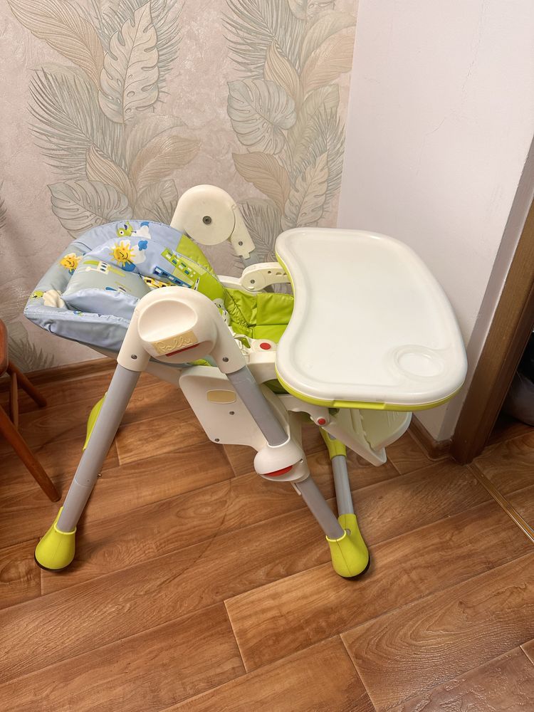Стульчик для кормления от Chicco