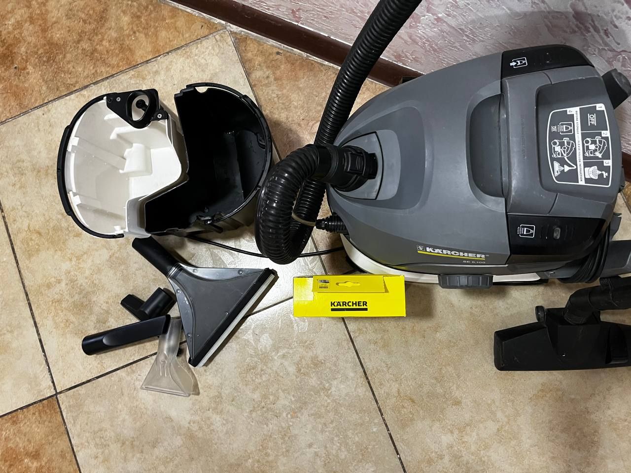 Продам пылесос Karcher